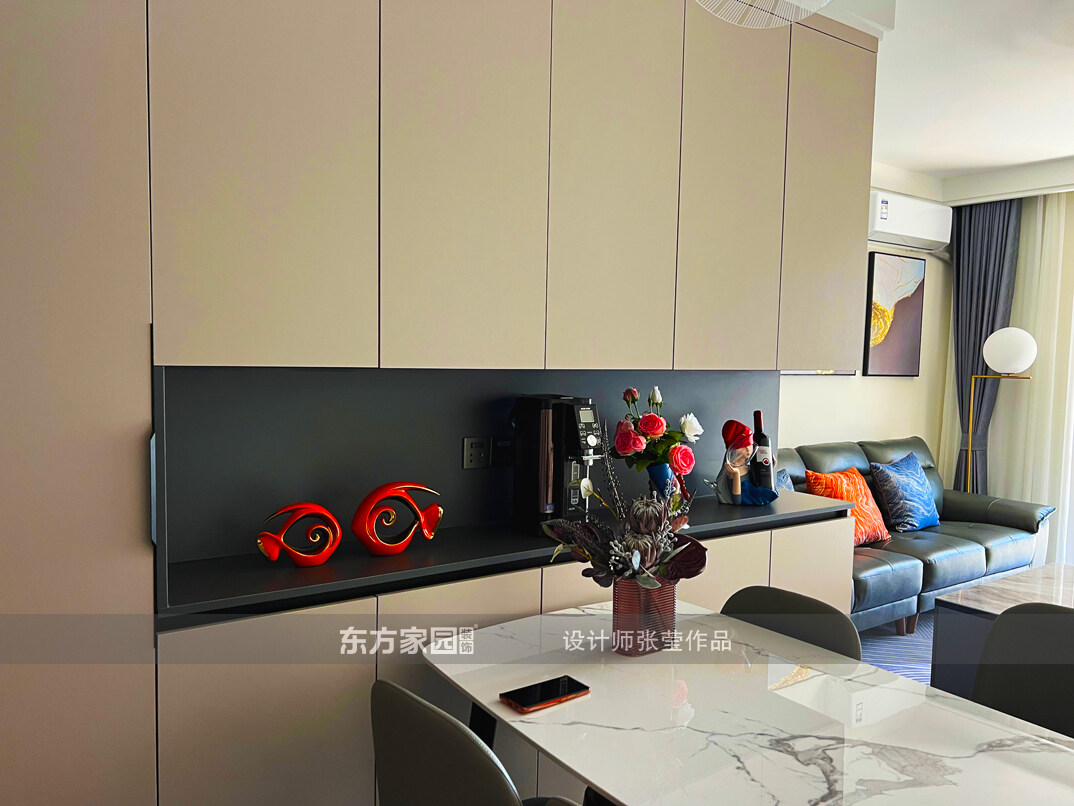 北澗圣水苑95㎡三室一廳餐廳餐邊柜輕奢風(fēng)格裝修實(shí)景圖-詳細(xì)1.jpg